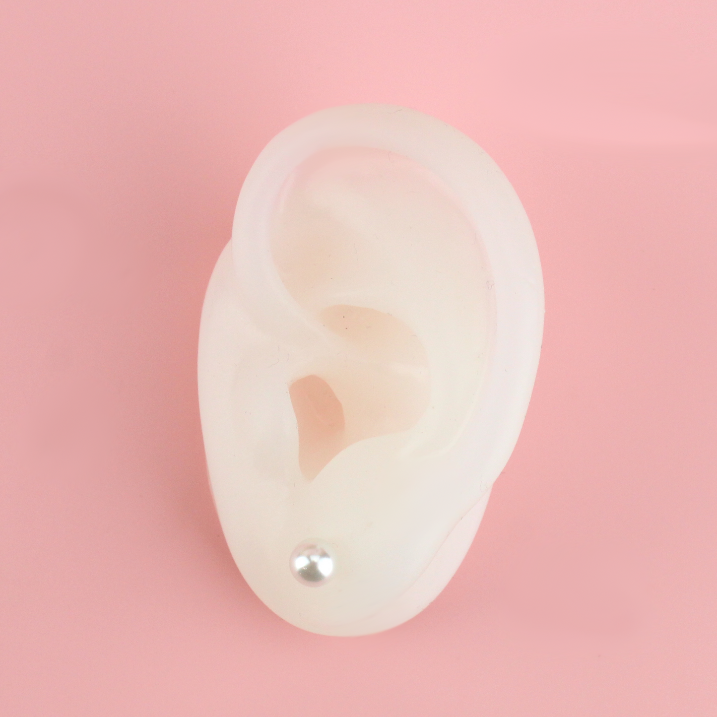 6mm Pearl Stud Earrings