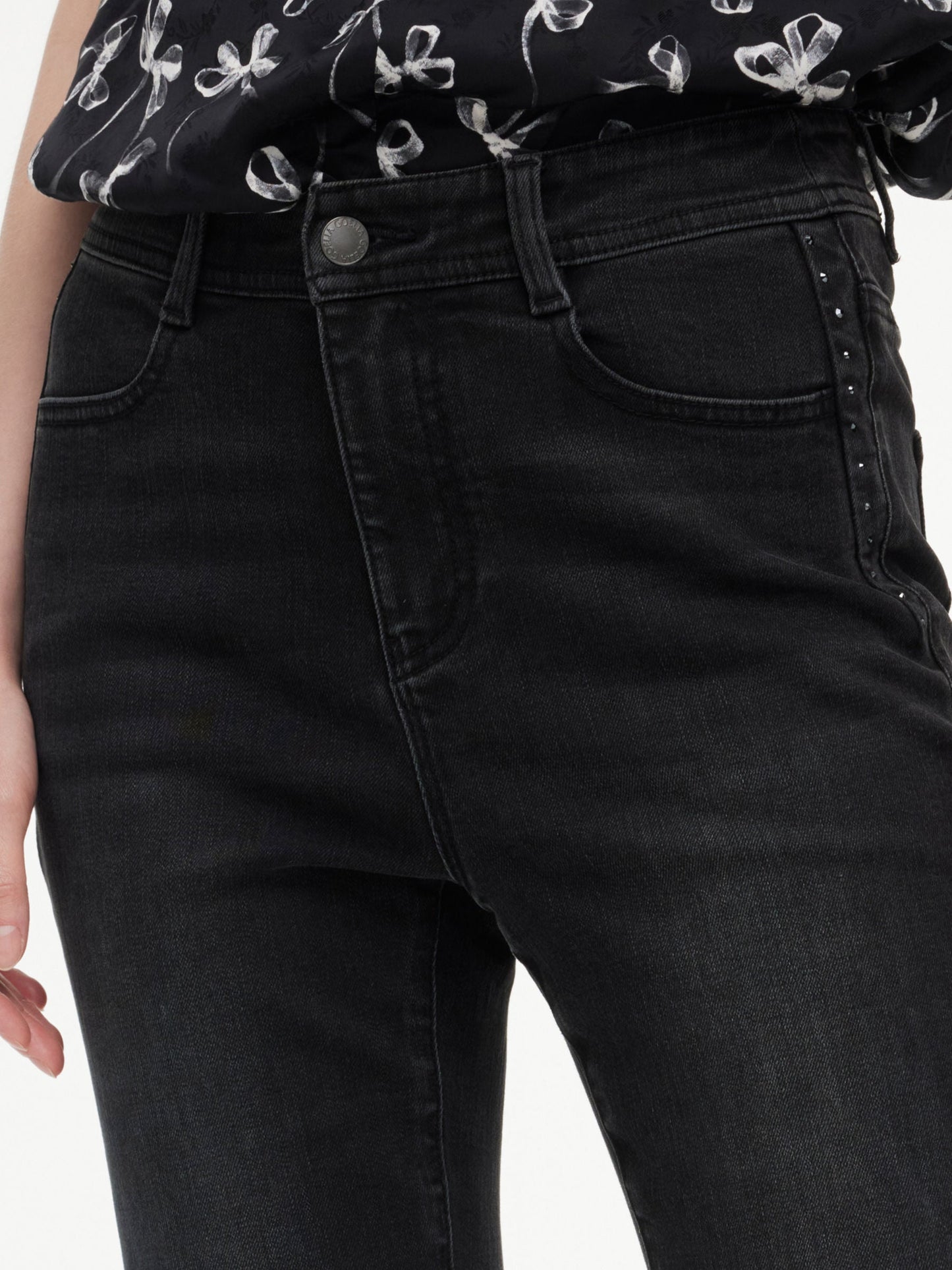 Four-Way Stretch Women Micro-Flared Jeans