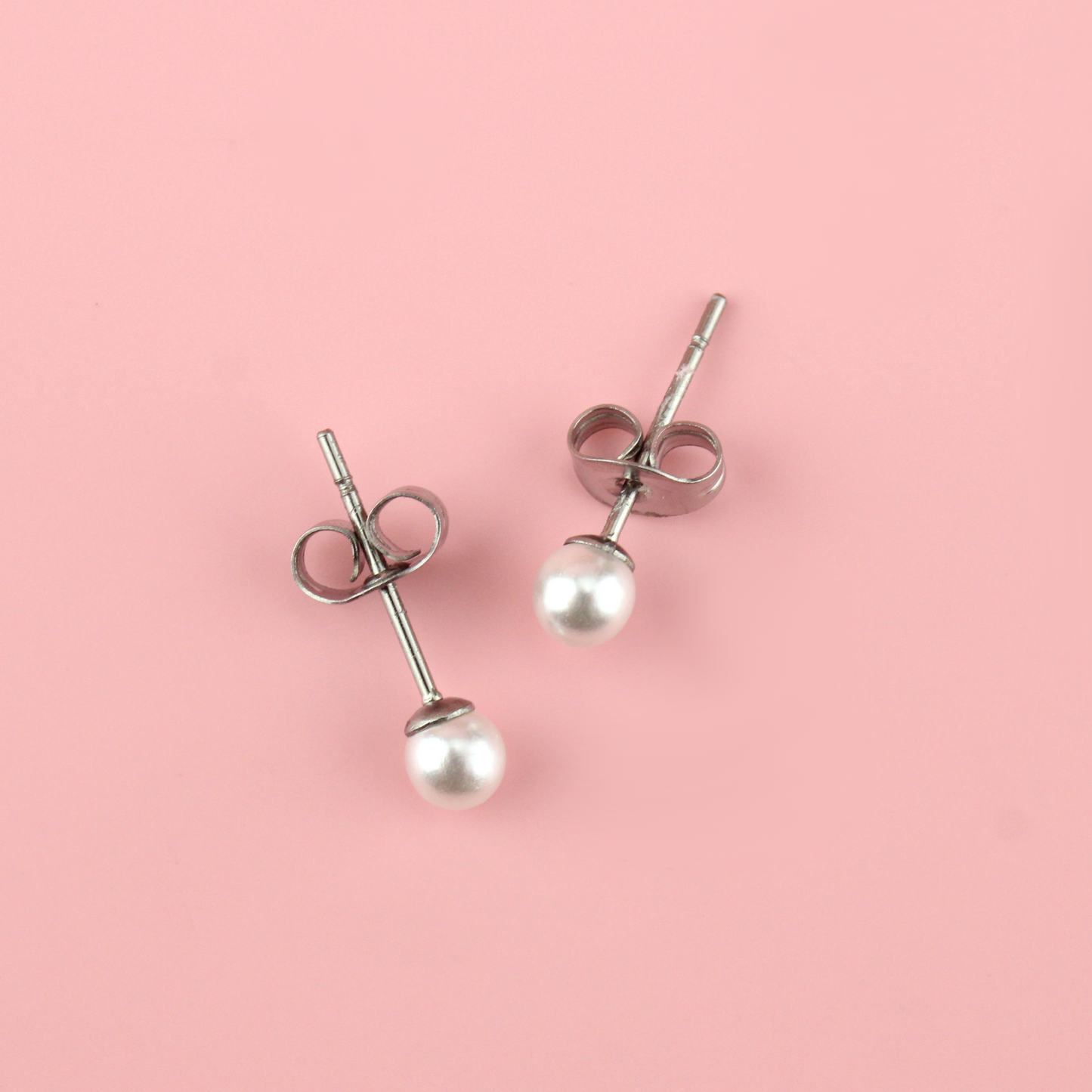 4mm Pearl Stud Earrings
