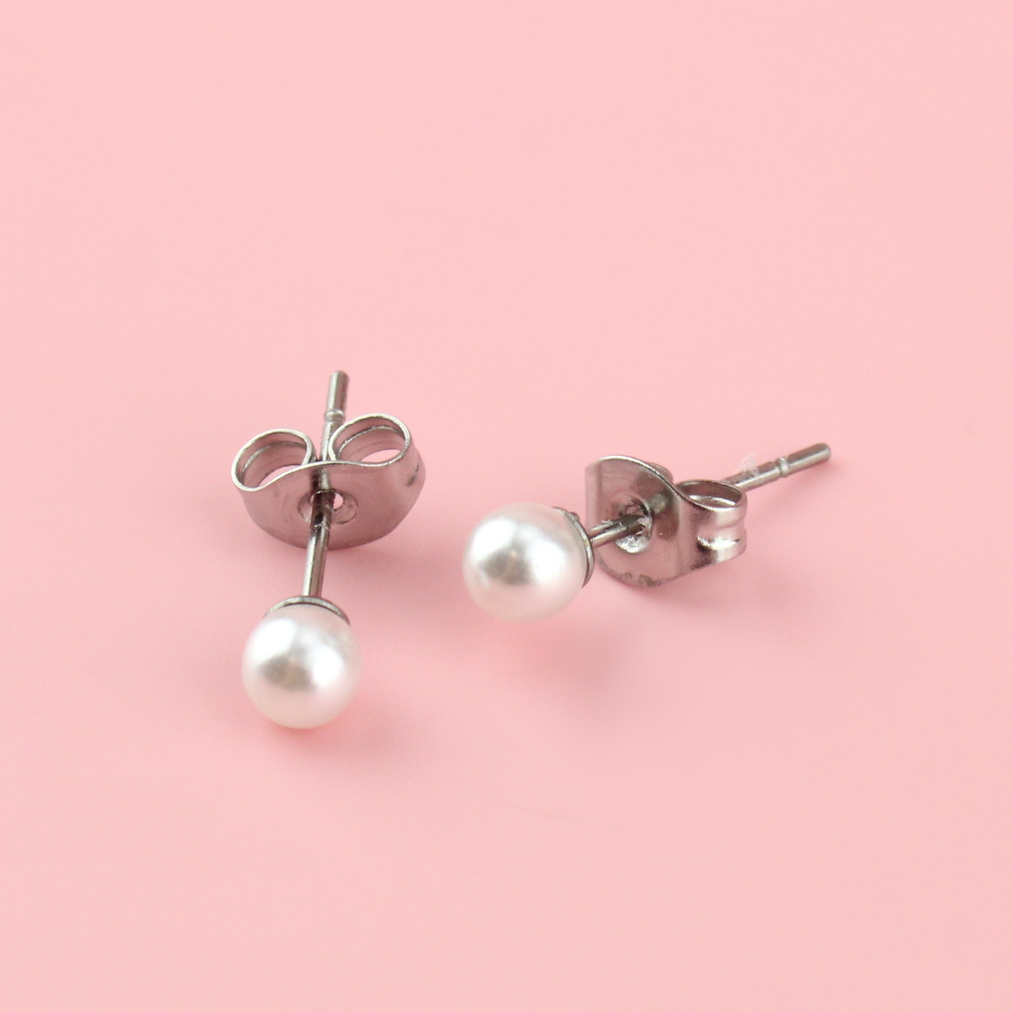 4mm Pearl Stud Earrings