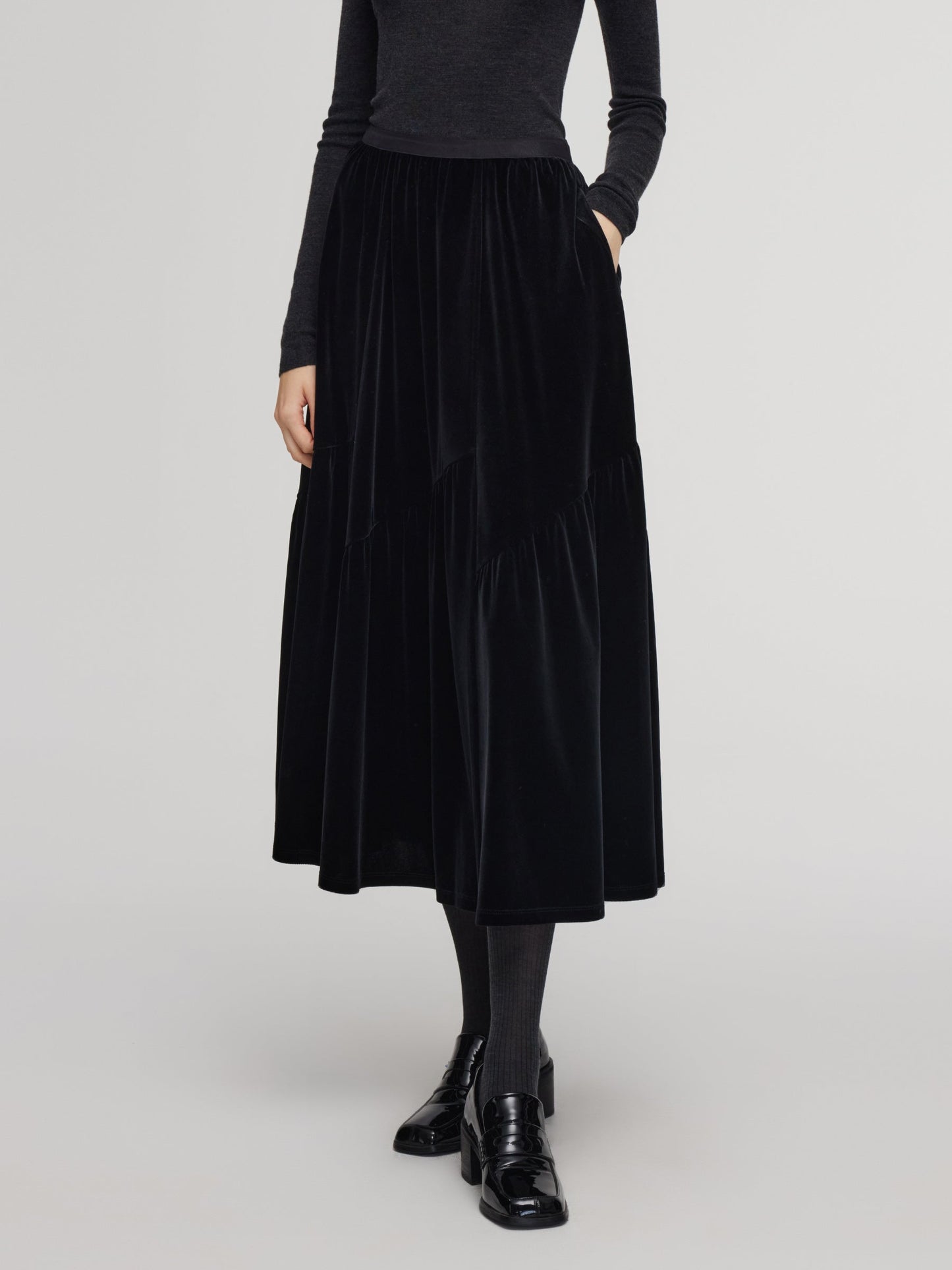 Black Velvet A-Line Elastic Waist Women Skirt
