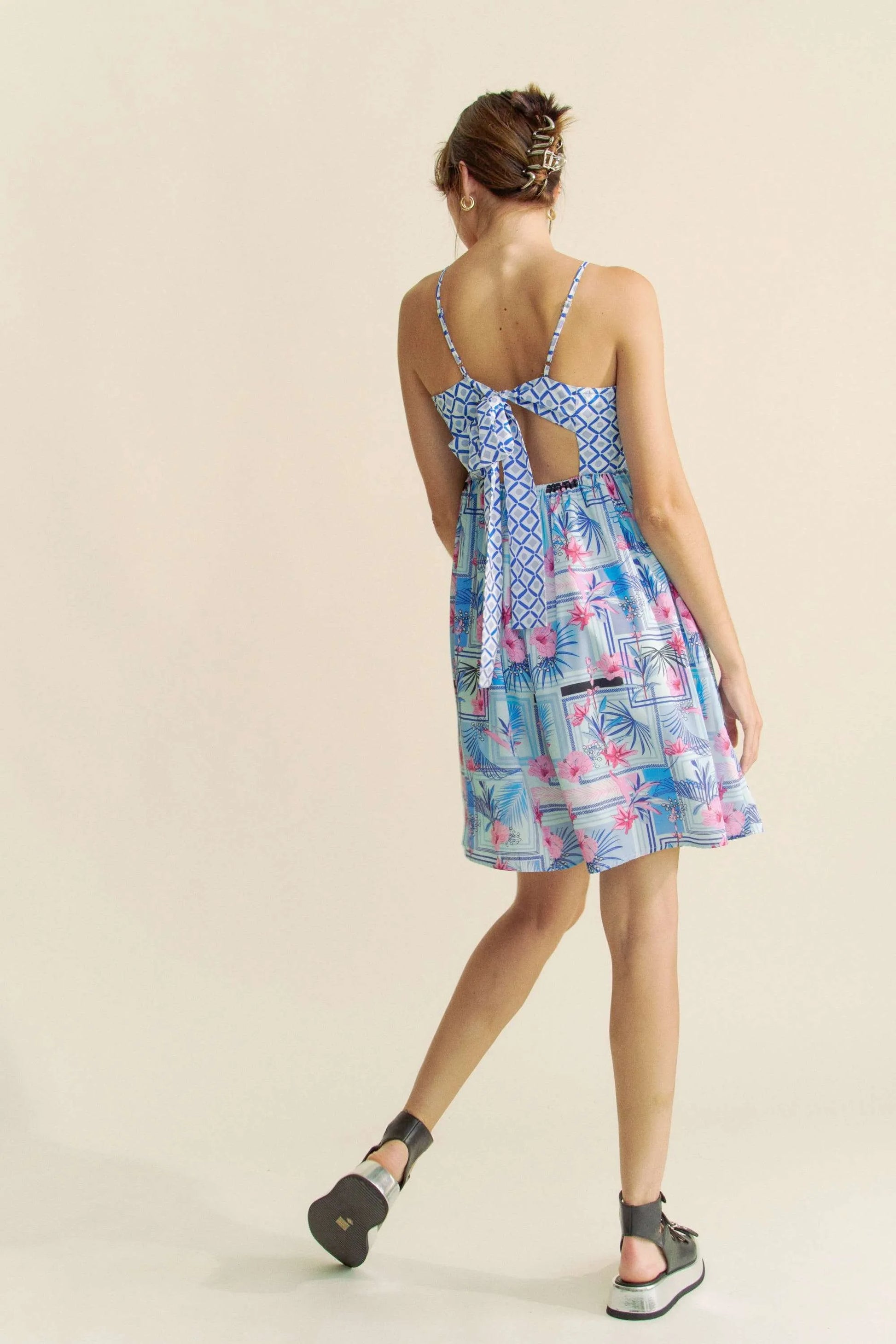 Davi & Dani Tropical Floral Geo Print Tie Back Tube Top Romper