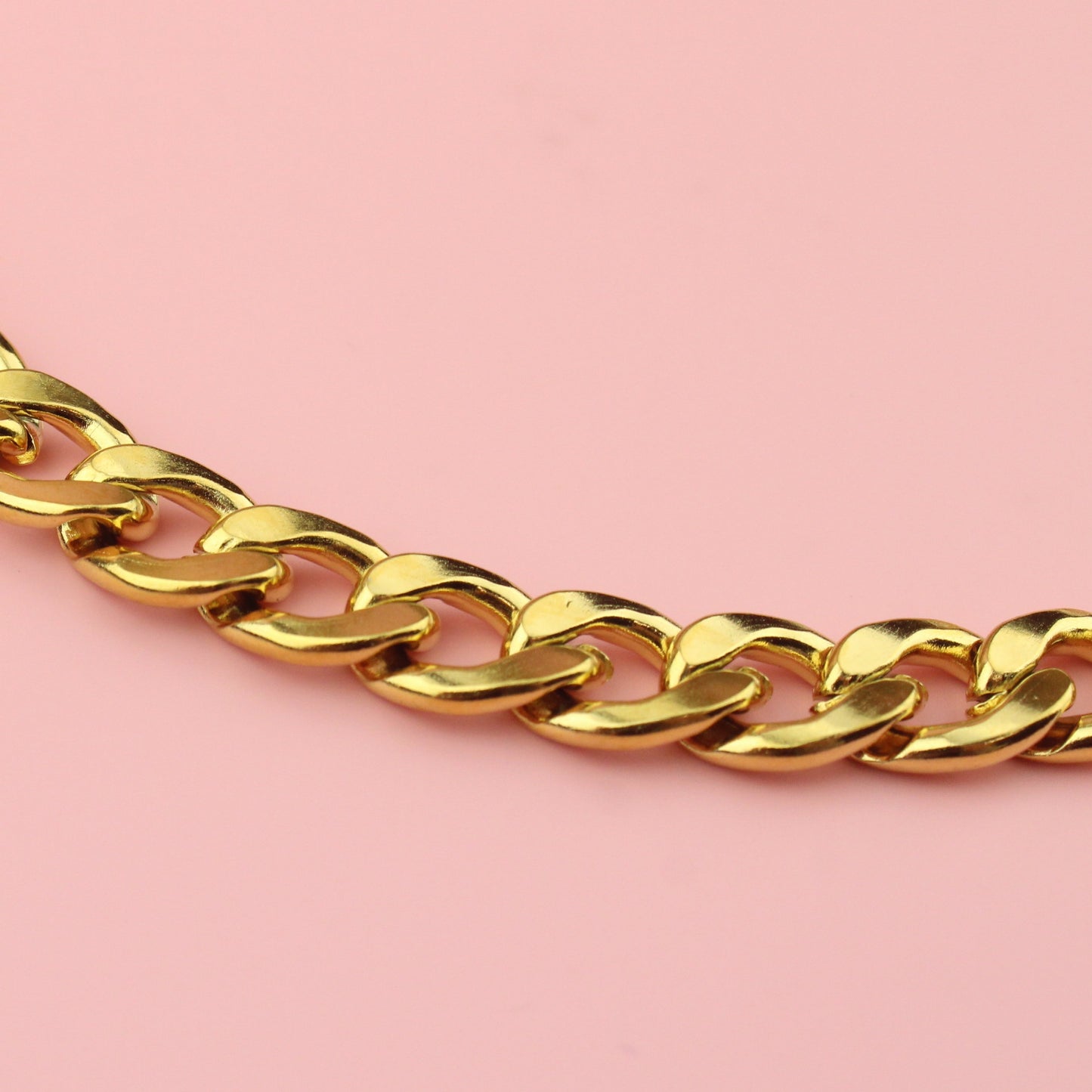 9mm Thick Curb Chain (Gold Plated)