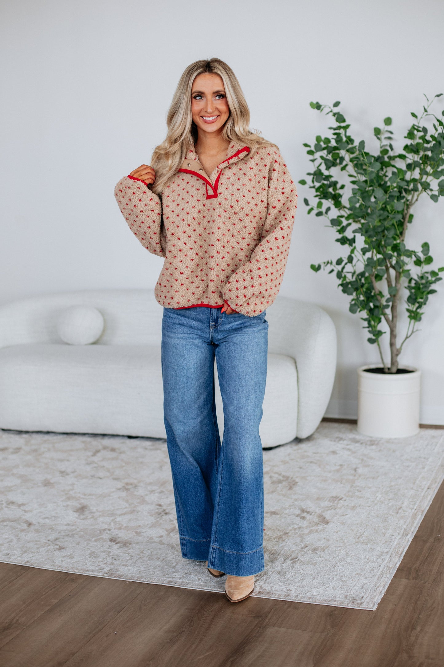 Taja Sherpa Pullover