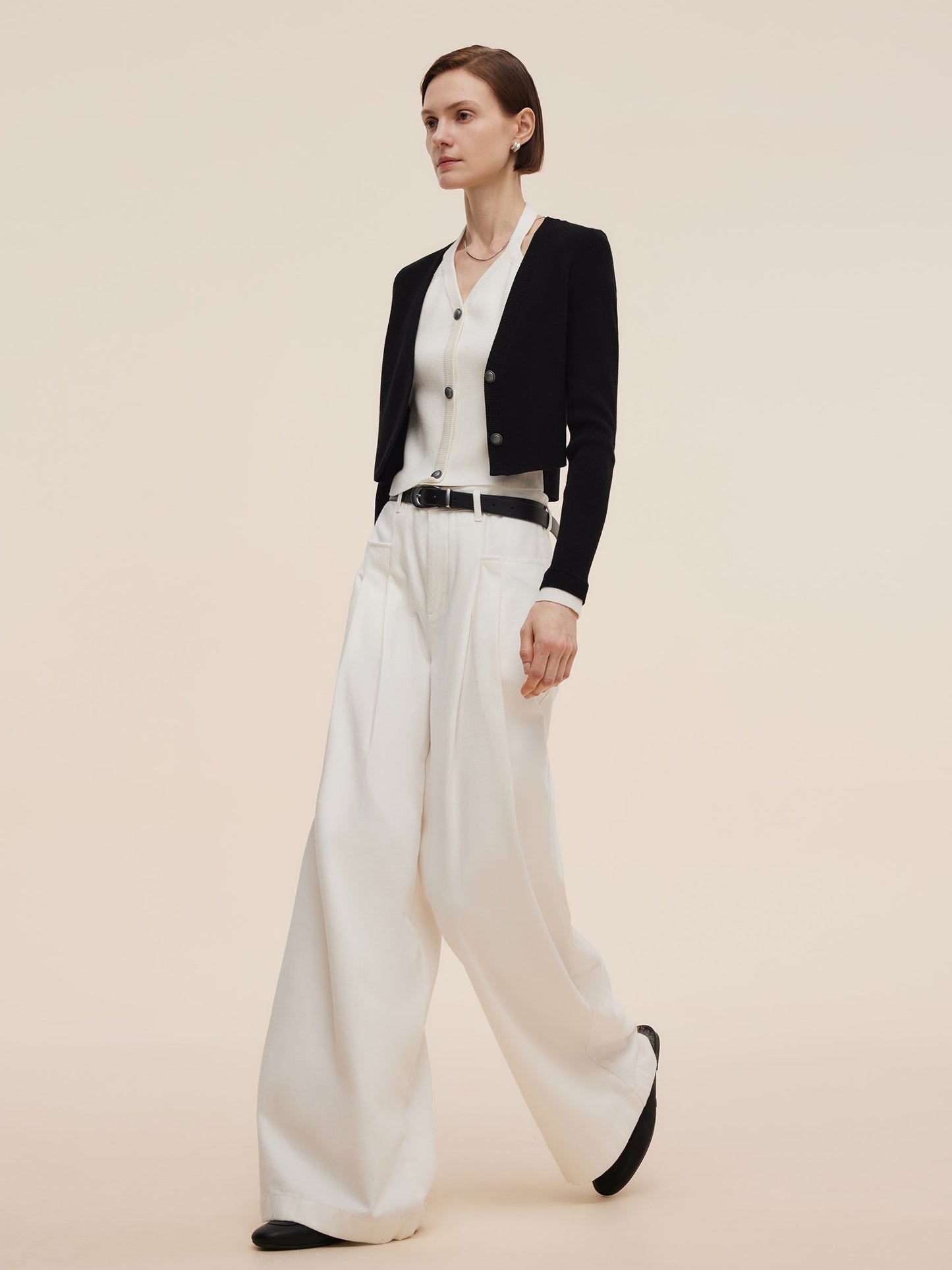 Denim Women High-Waisted Wide Leg Jeans With Leather Belt