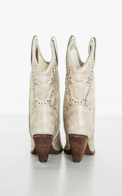 Houston Studded Boots in Champagne